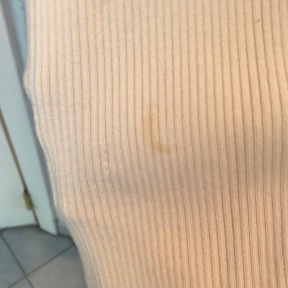 Sweater - Picture 5 of 5